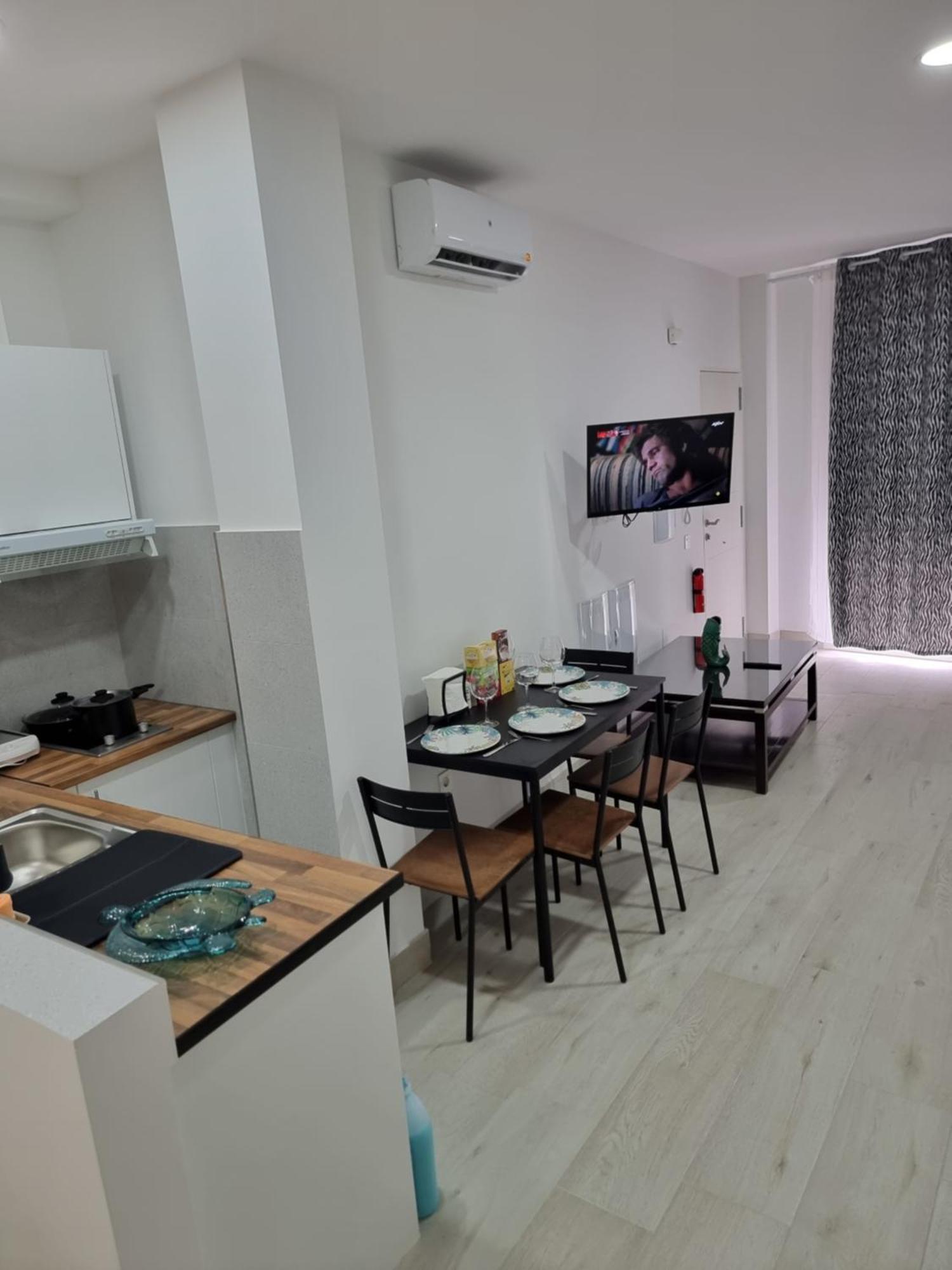 Apartamentos Zanca City Center Free Luggage Storage 马拉加 外观 照片