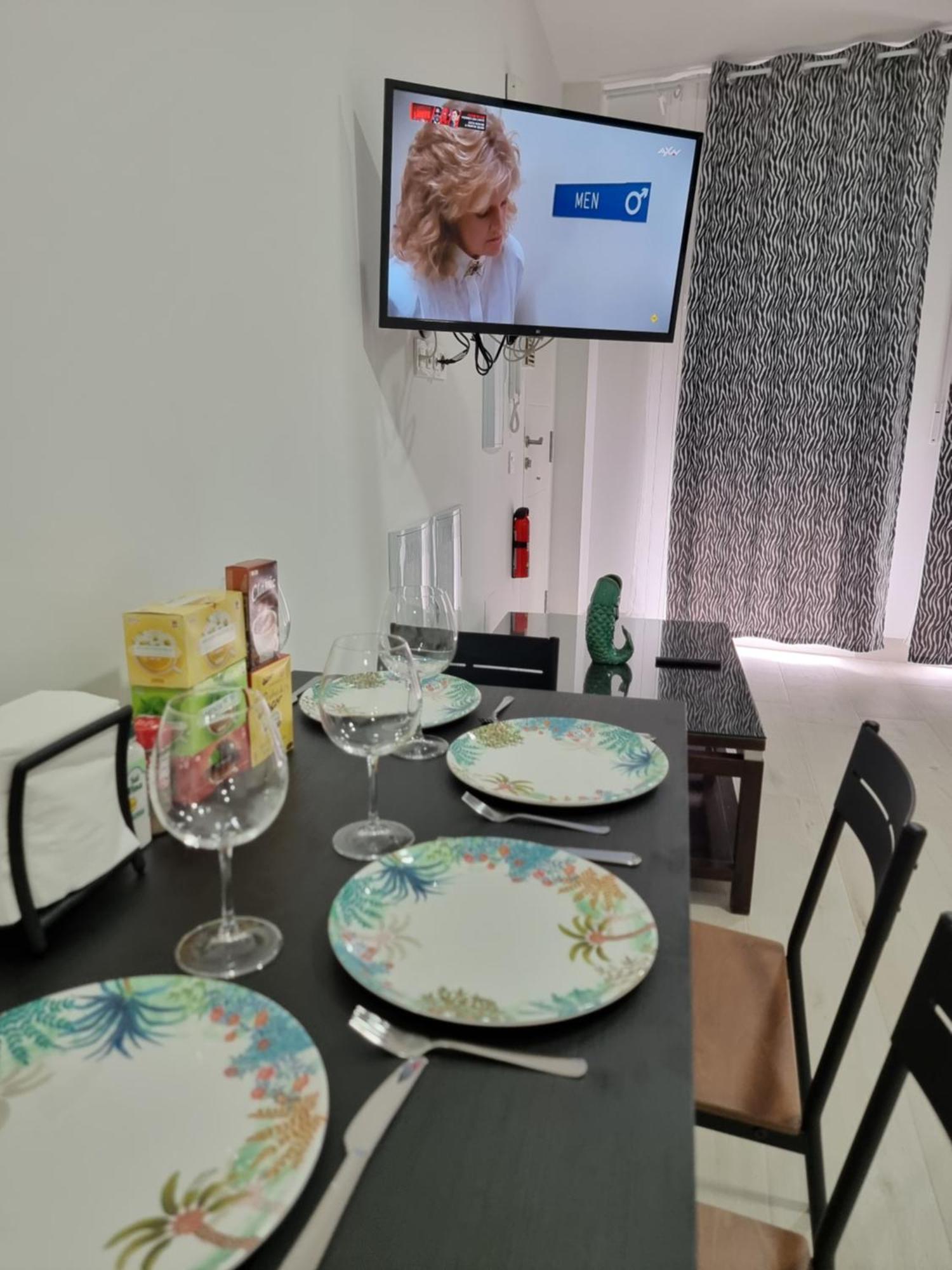 Apartamentos Zanca City Center Free Luggage Storage 马拉加 外观 照片